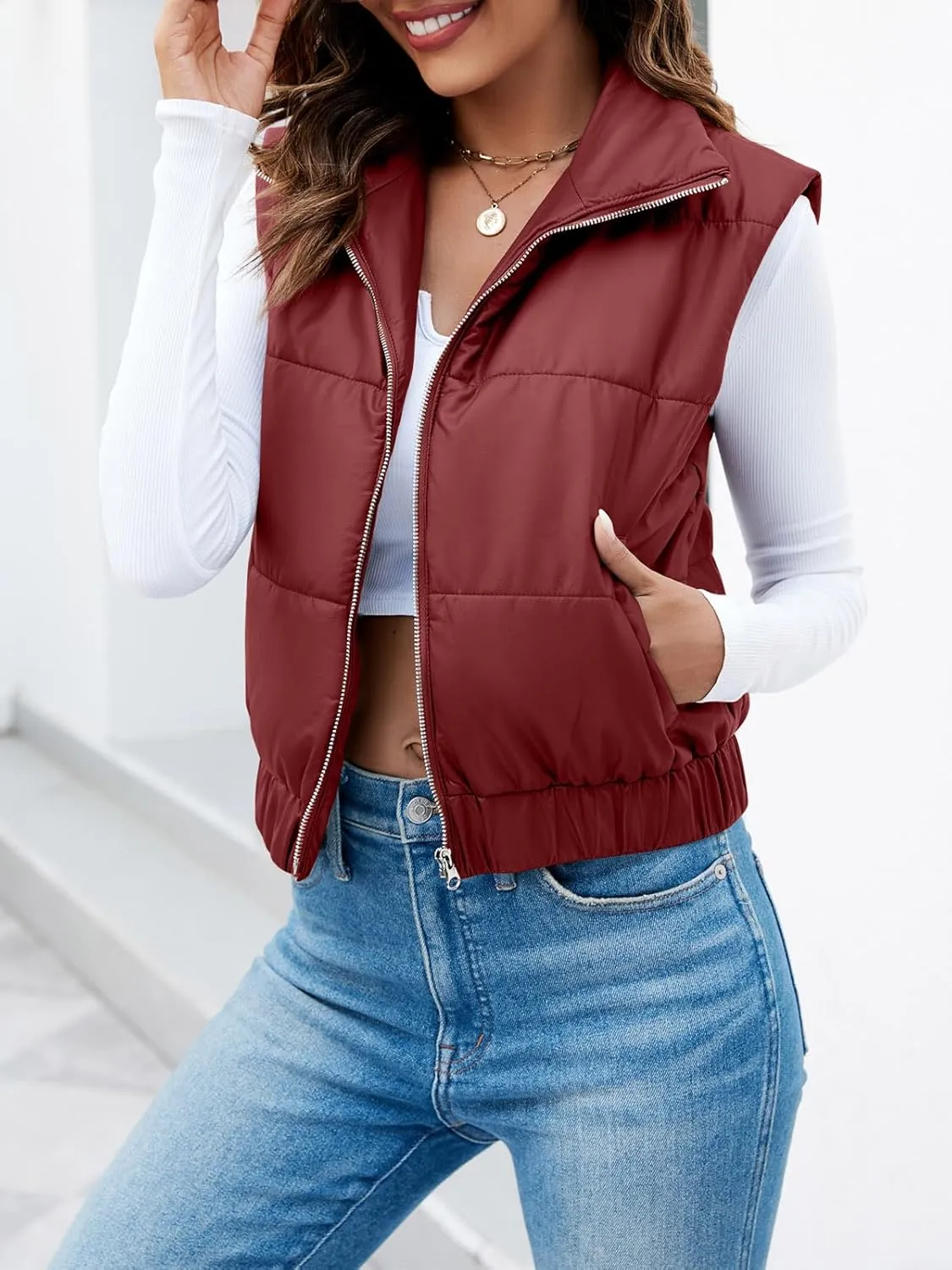 Fisoew Womens Faux Leather Puffer Vest High Stand Collar Zip Up Sleeveless Winter Cropped Jacket Gilet