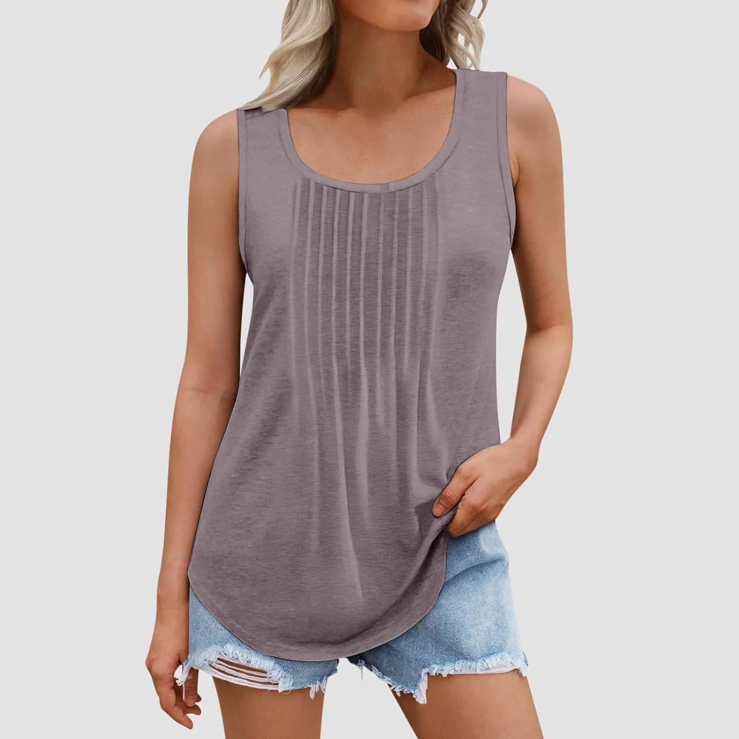 Lmdudan Plus Size Tank Tops for Women Fashion Solid Color Sleeveless U Neck Tees 2024 Summer Loose Flowy Casual Comfy Shirts
