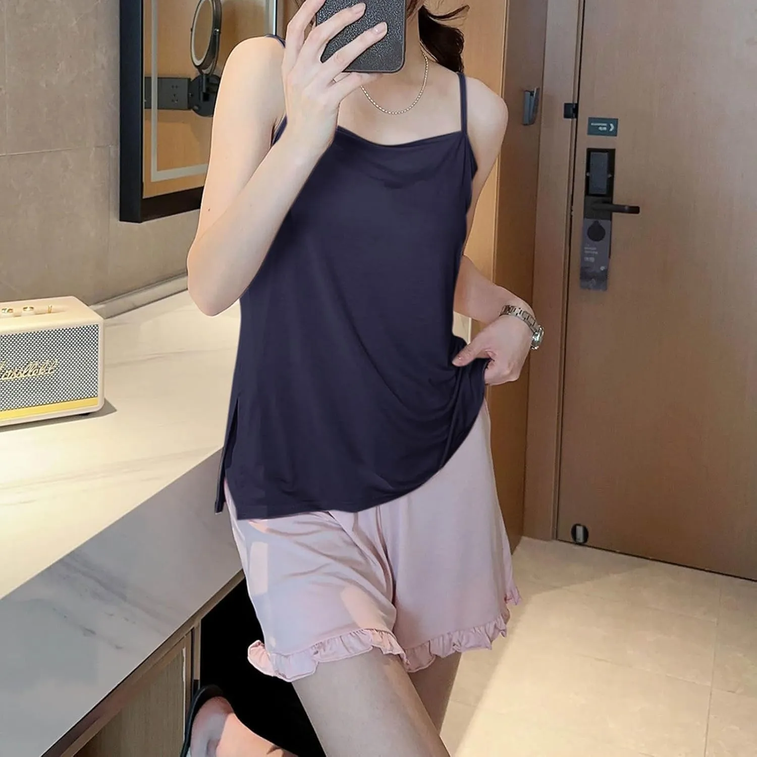 Oplxuo Women Camisole Spaghetti Strap Tank Top Casual Loose Layering Cami Undershirt for Yoga