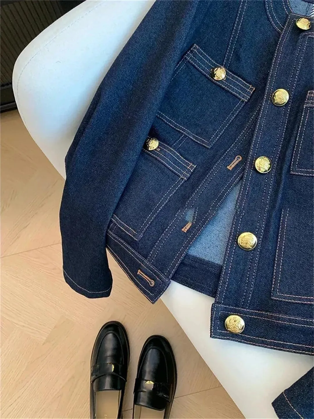Vsadsau Women's Solid Color Denim Jacket With Pockets Crewneck Loose Casual Long-Sleeved Jean Coats